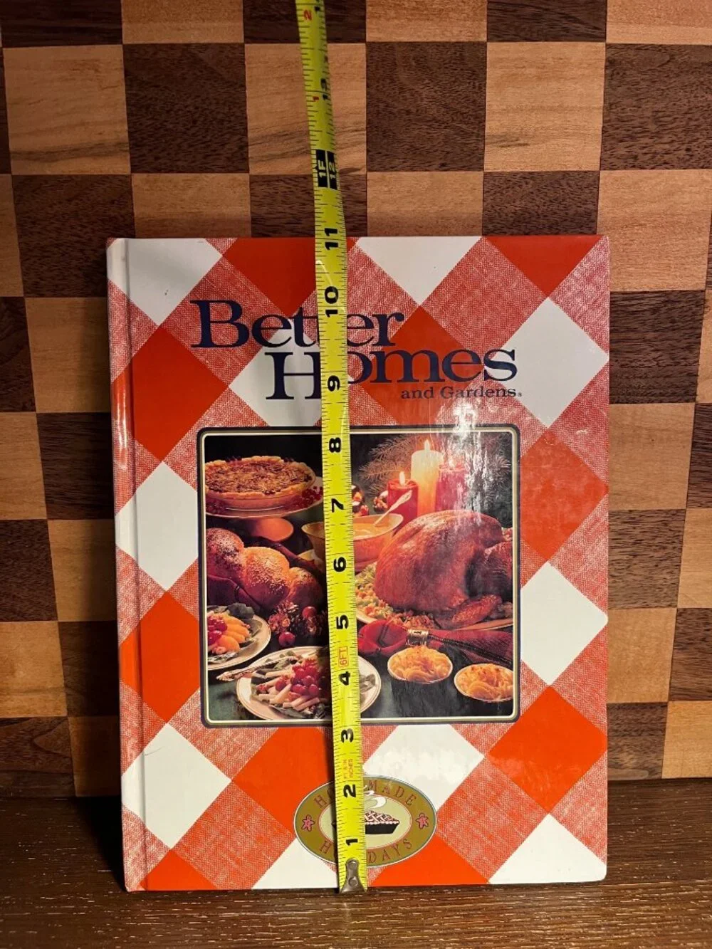 Betty Homes and Gardens Homemade Holidays Cookbook A687